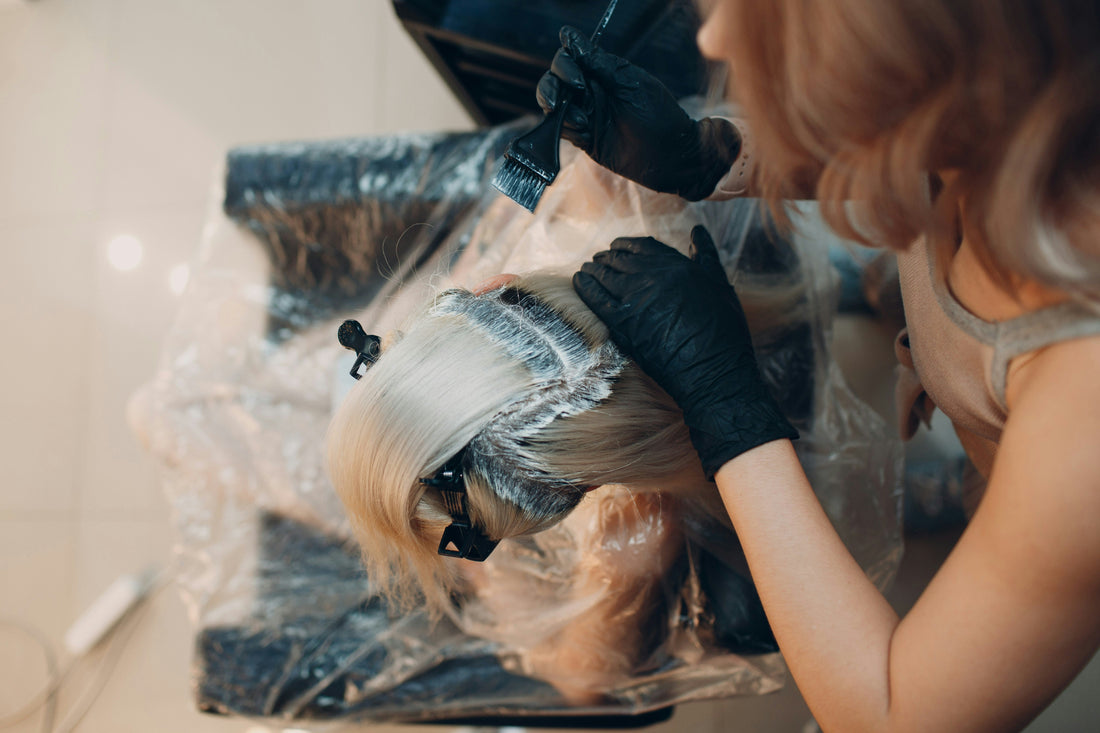 How to Maintain Vibrant Hair Colour Between Salon Visits