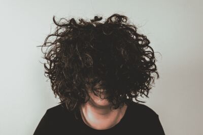 Living With Curly Hair? Here's 5 Things That’ll Make Sense |
